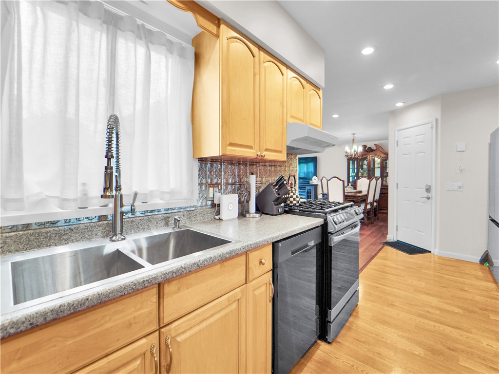 434 Kings Highway South