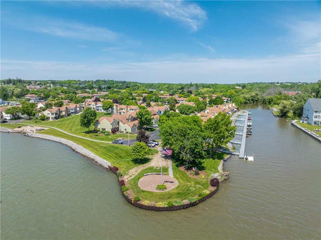 8 Island Lane