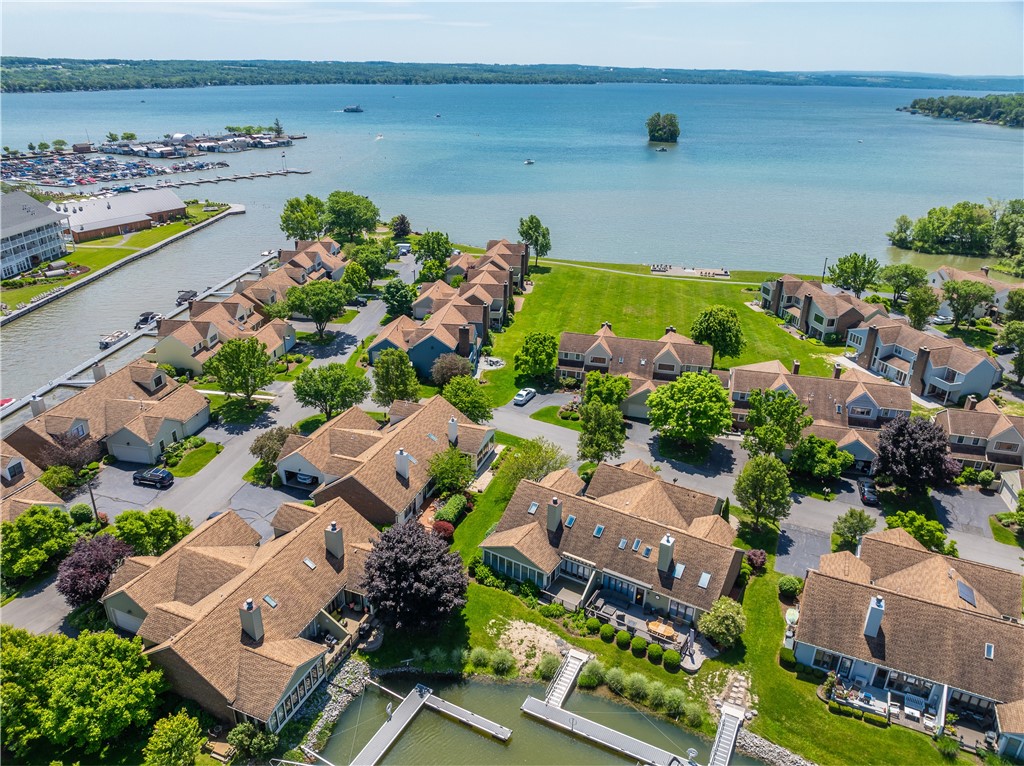 8 Island Lane