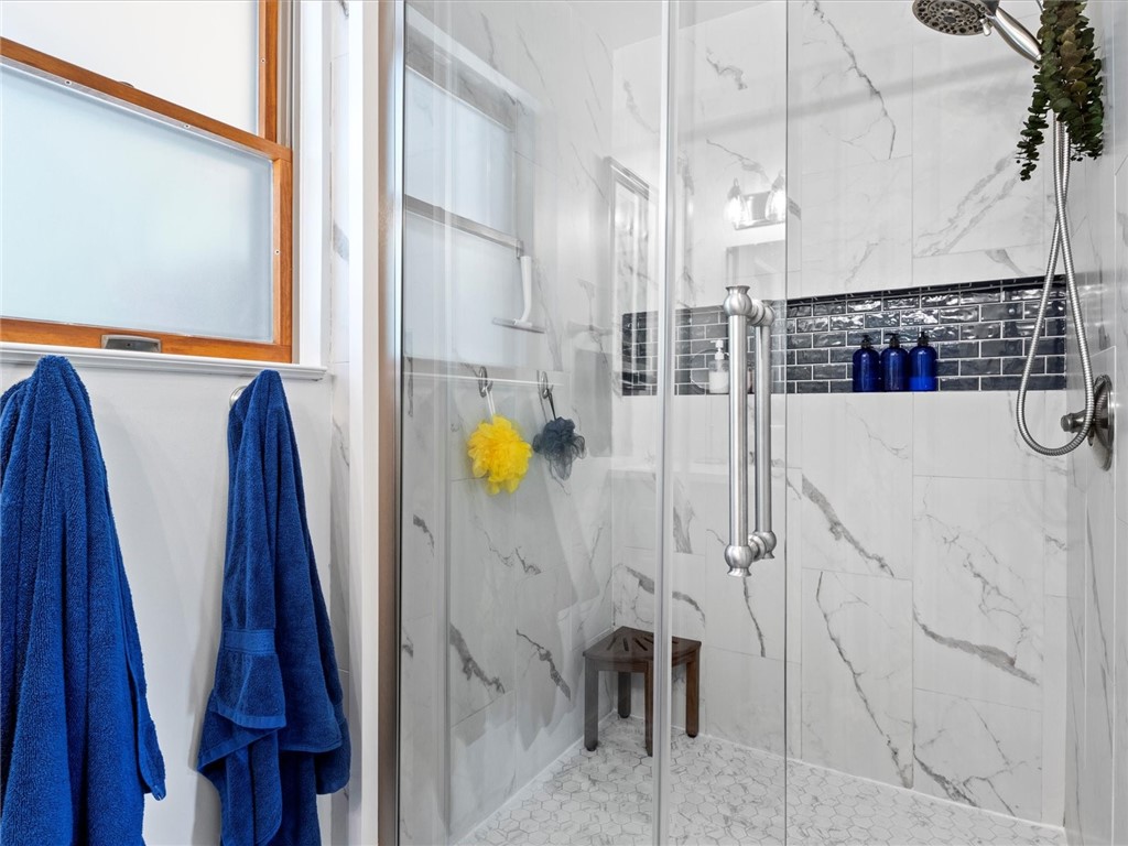 8851 Silvernail Road