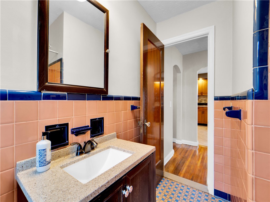 1514 North Winton Road