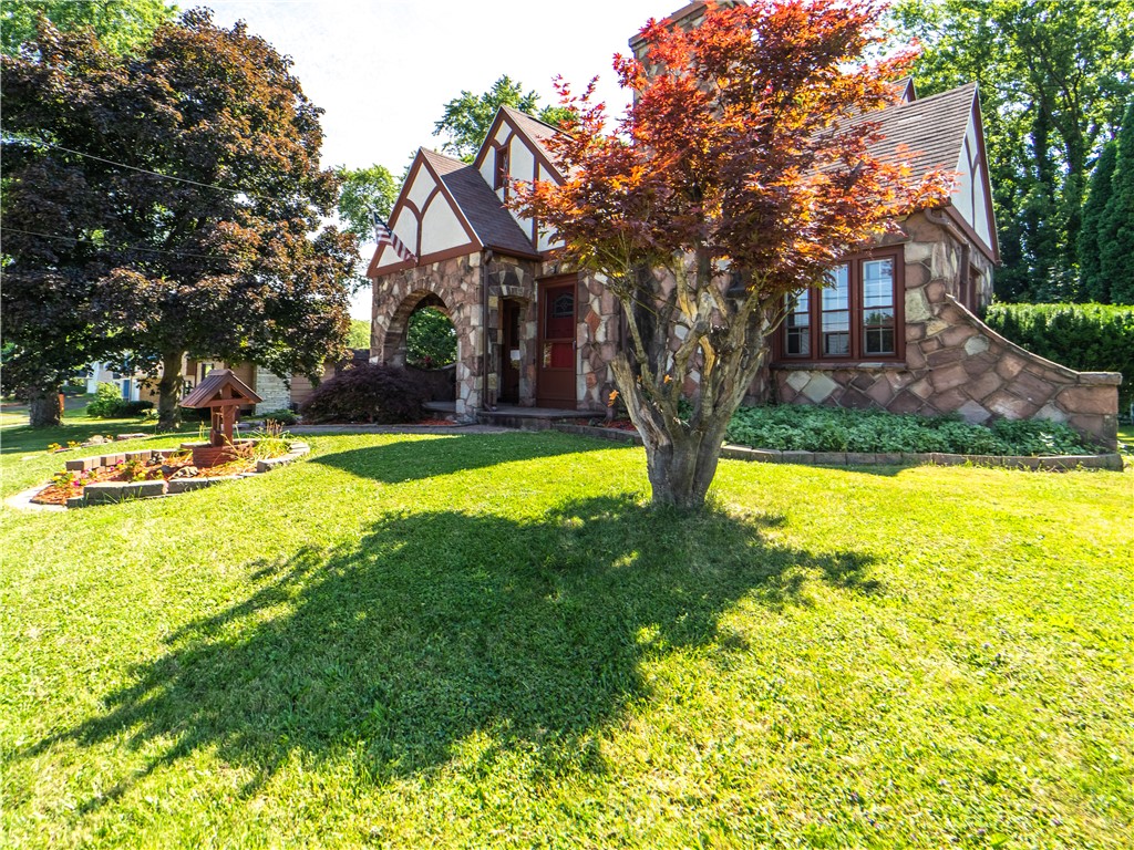 1514 North Winton Road