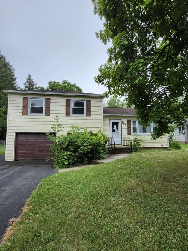83 Helmar Drive