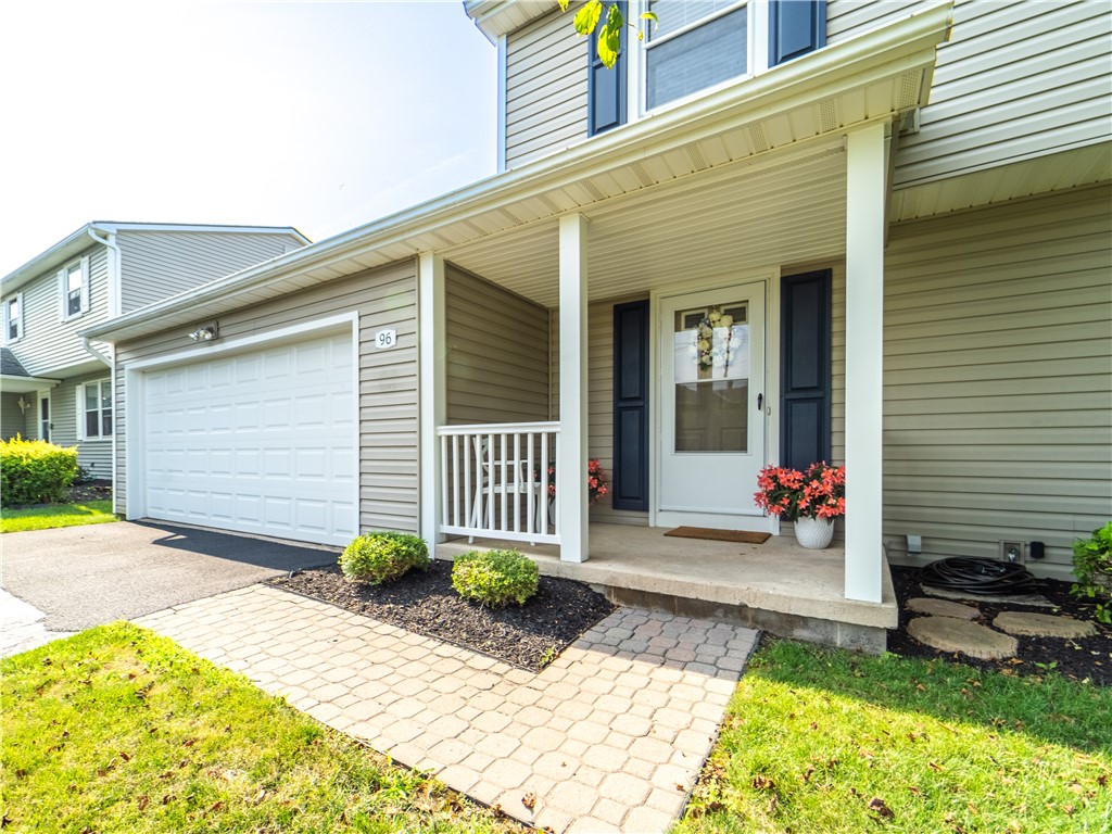 96 Pebbleview Drive