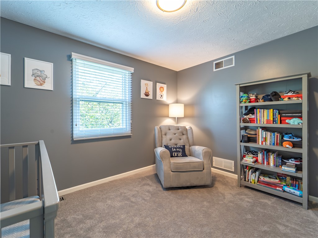 96 Pebbleview Drive