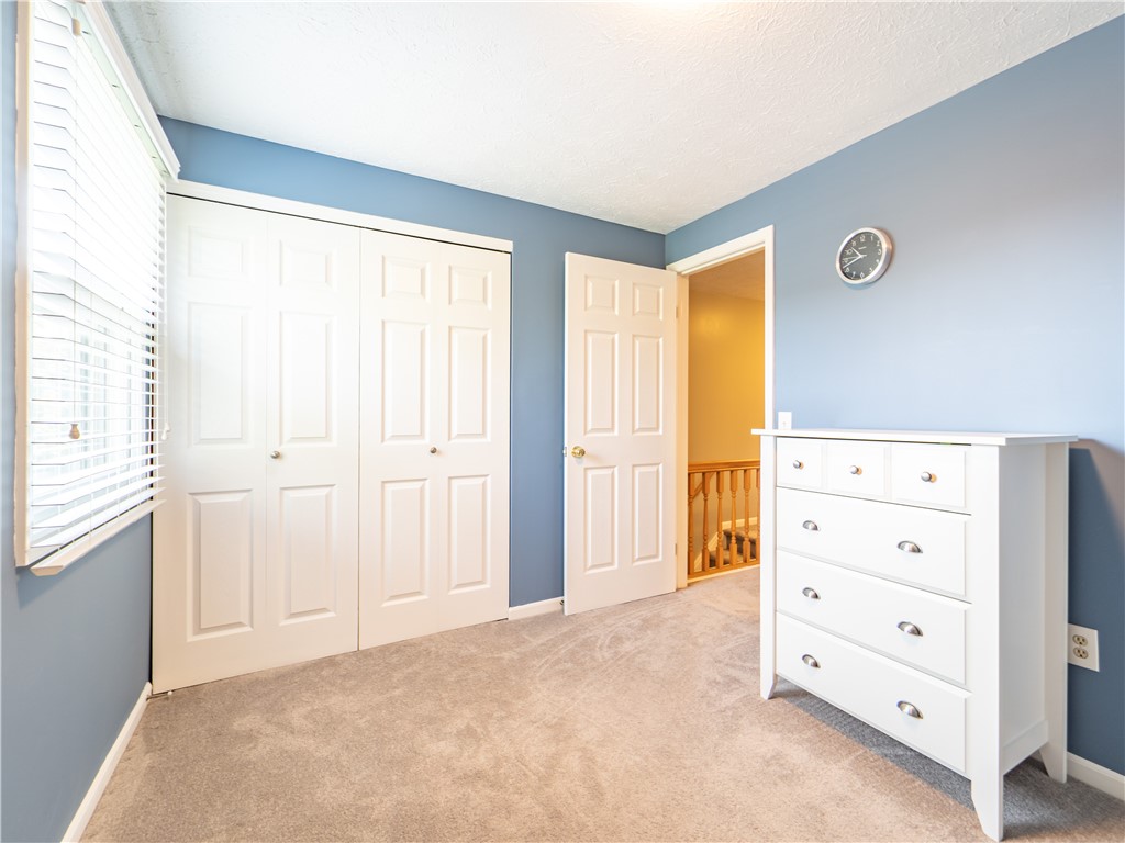 96 Pebbleview Drive