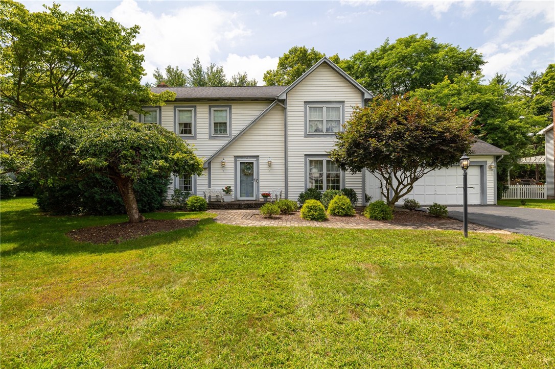 53 Falcon Trail