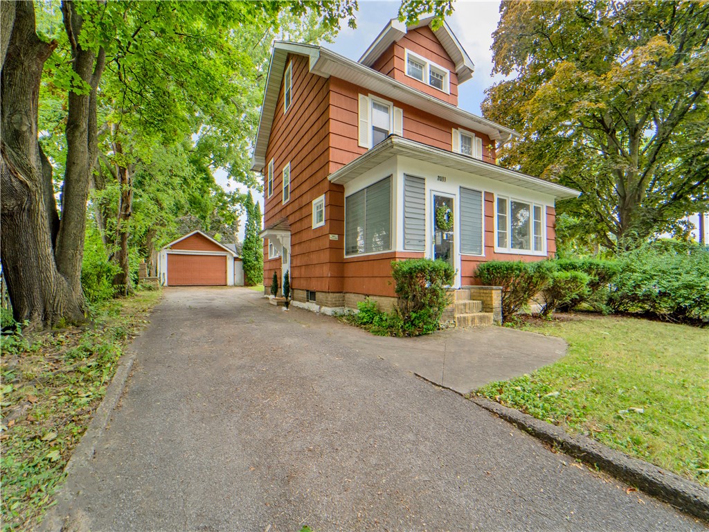 2033 Clifford Avenue