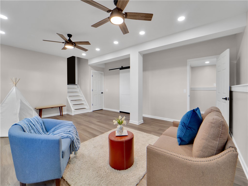 32 Teresa Circle