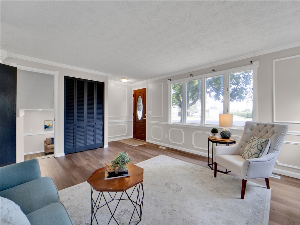 32 Teresa Circle