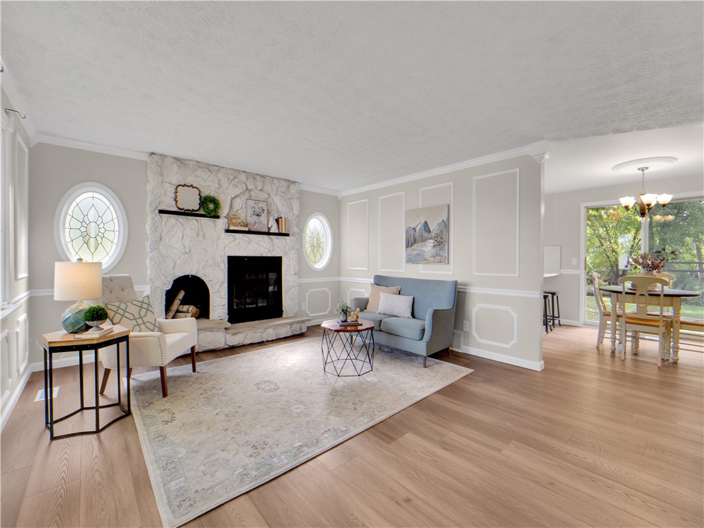 32 Teresa Circle