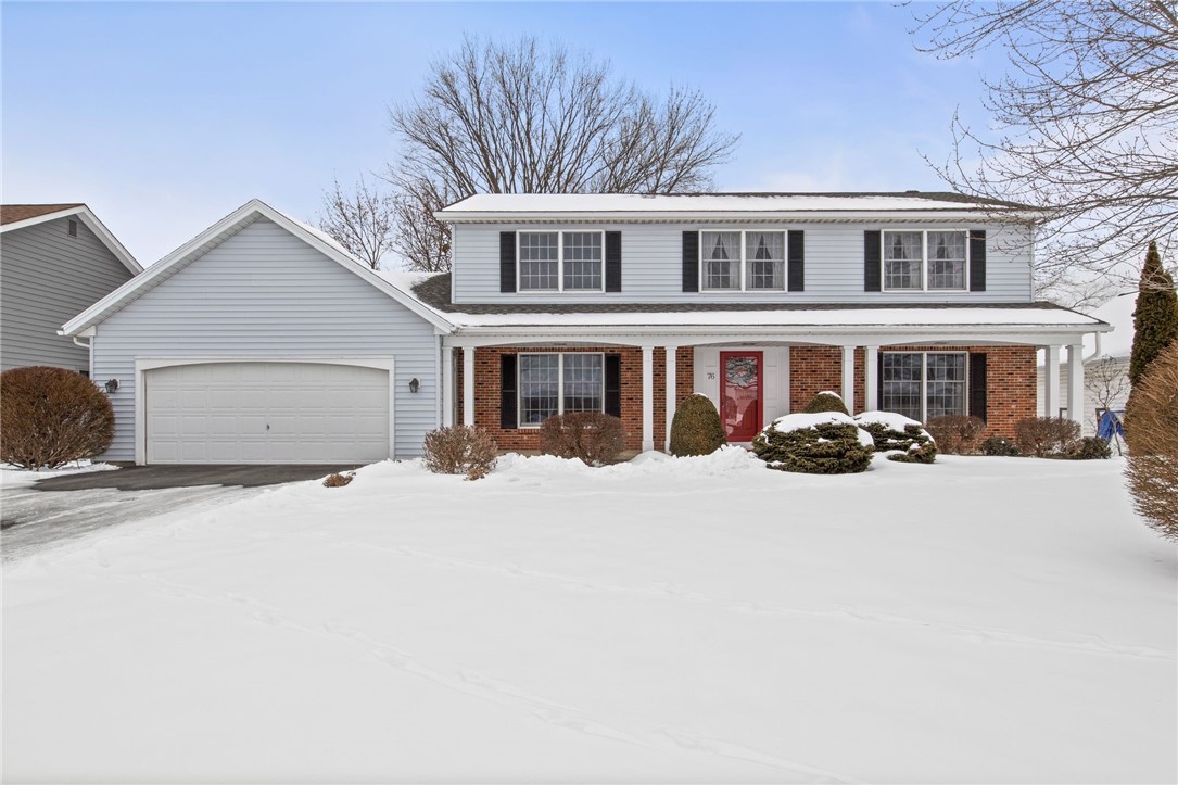 76 Labrador Drive