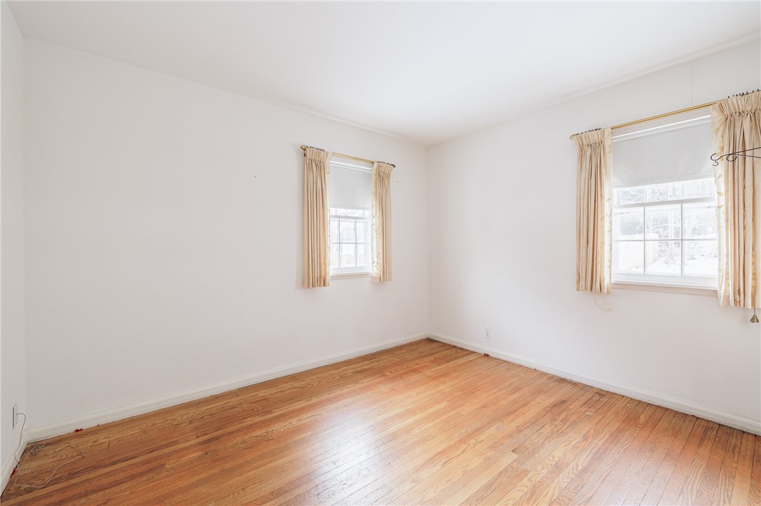 85 Meadowbrook Road