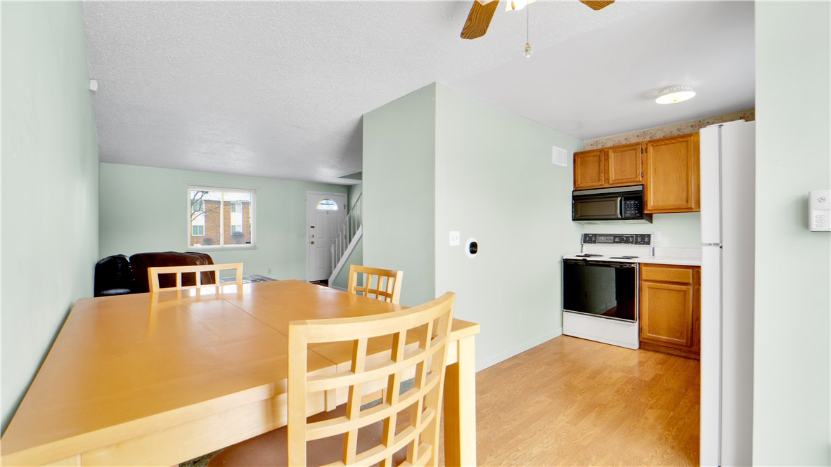 384 Fox Run