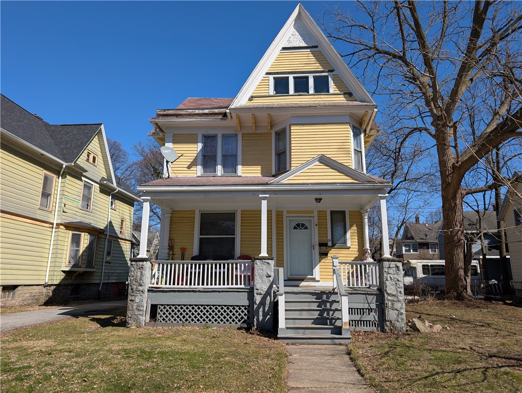 68 Warwick Avenue