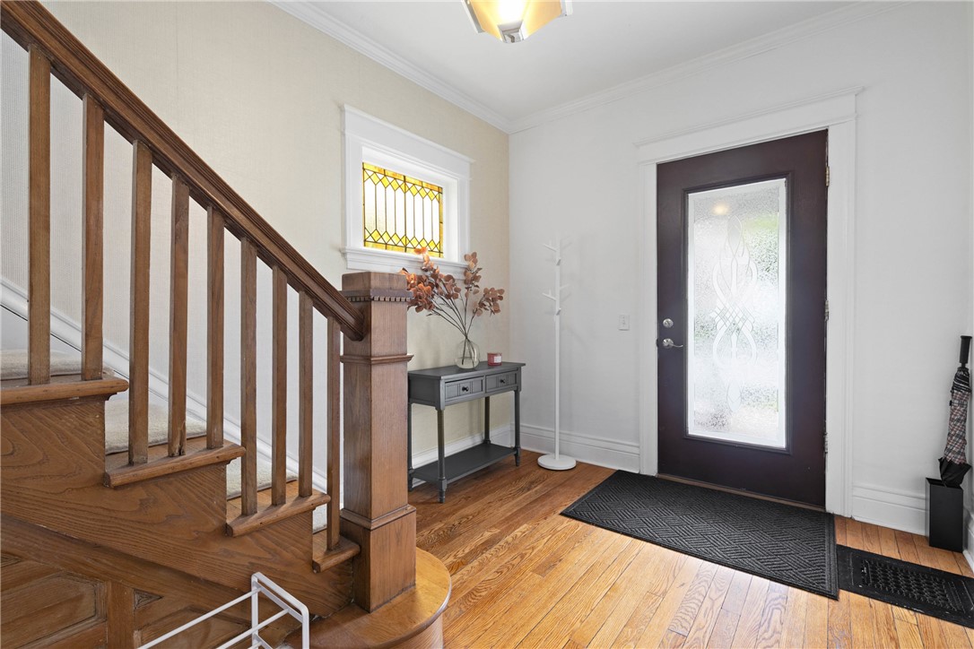 224 Lyell Avenue