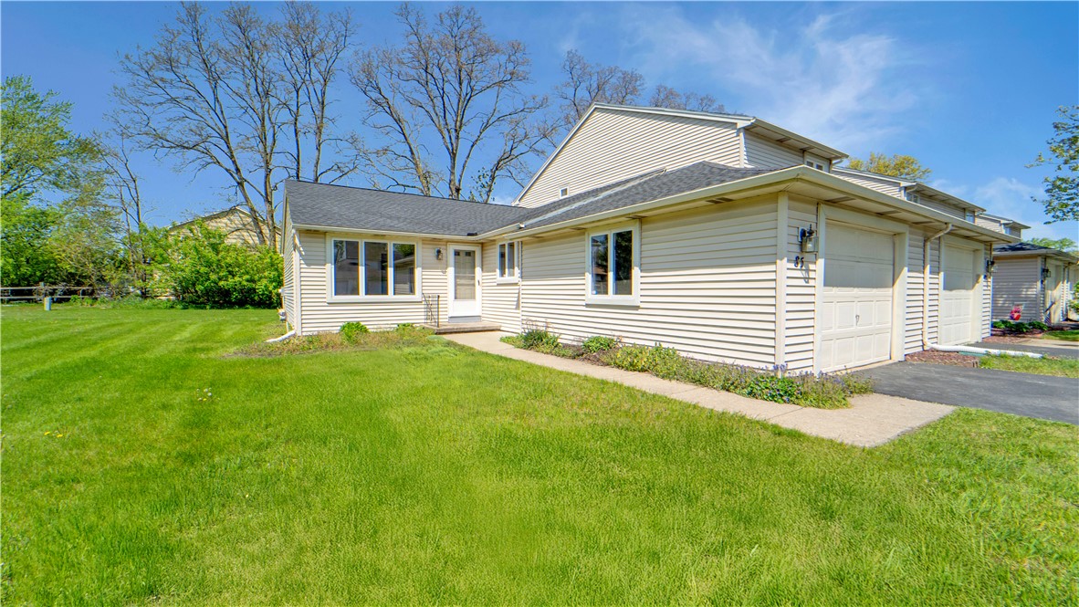 85 Kalyna Drive