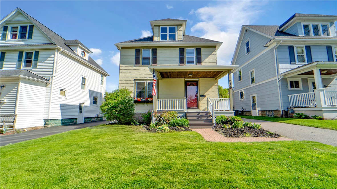 16 Deland Park A