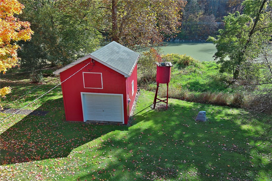 10372 Riverlawn Road
