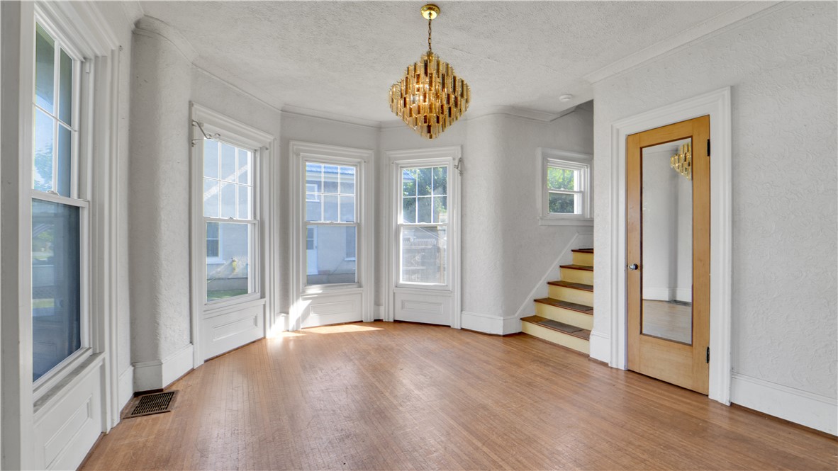 318 East Avenue