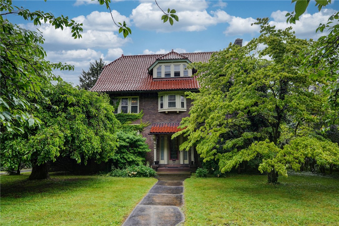 20 Seneca Parkway