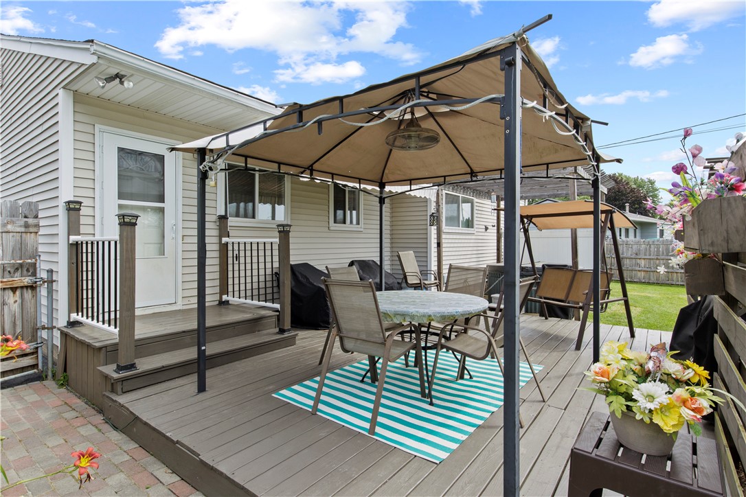 111 Crimson Bramble Road