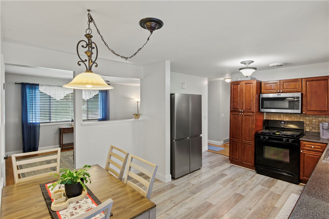 111 Crimson Bramble Road