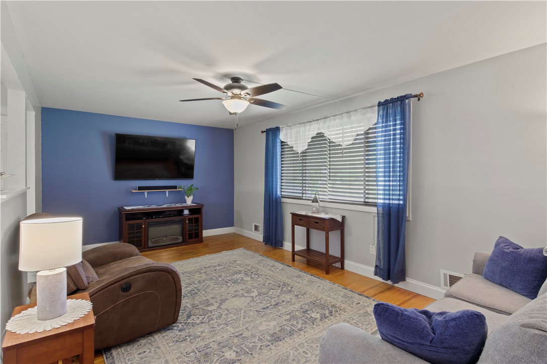 111 Crimson Bramble Road