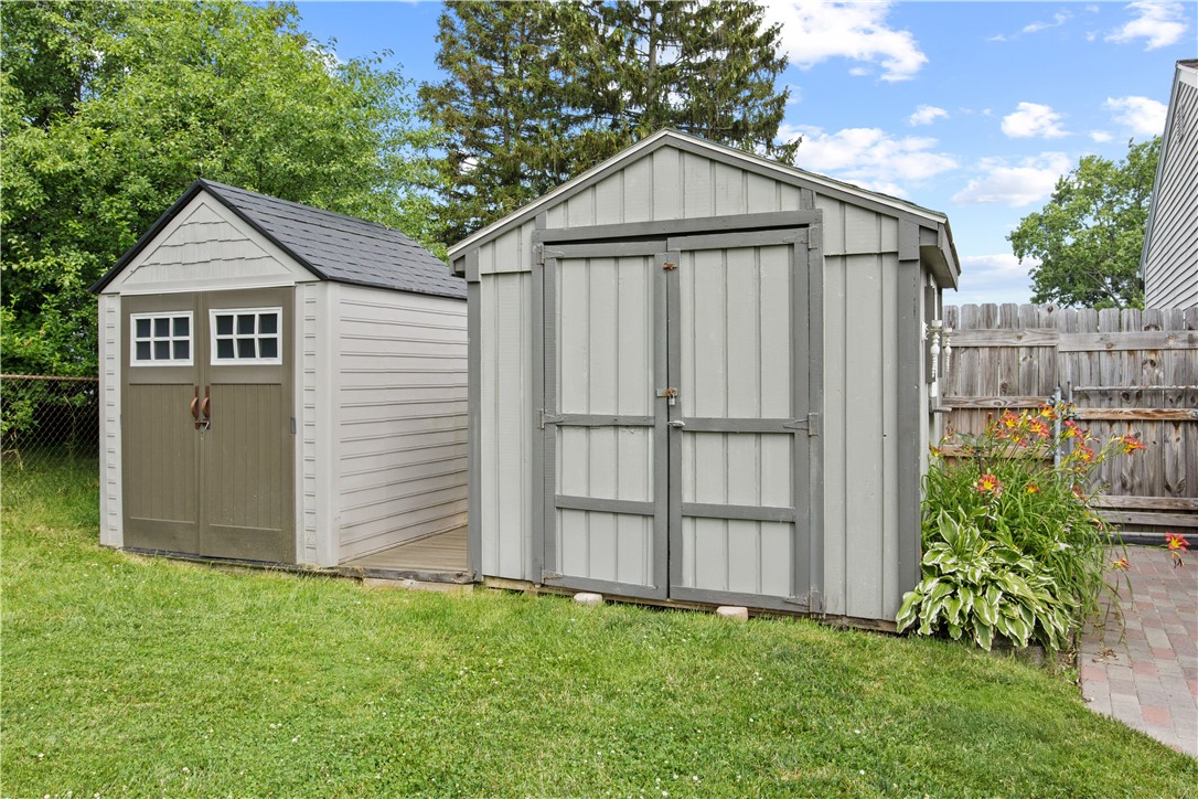 111 Crimson Bramble Road
