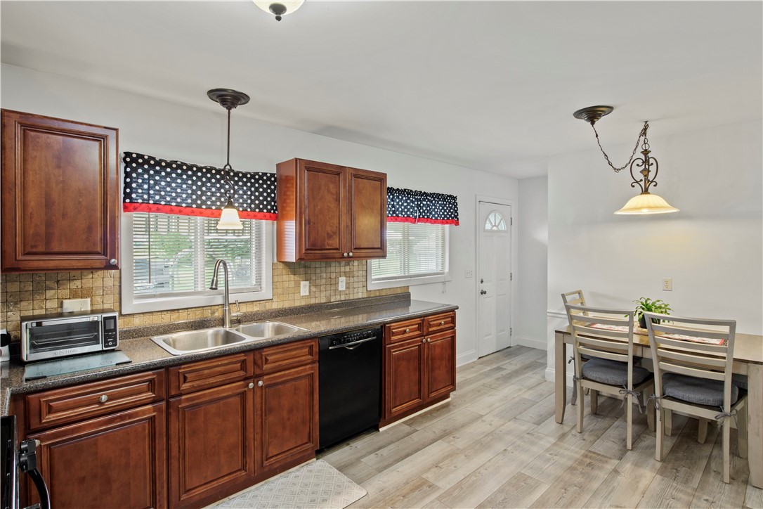 111 Crimson Bramble Road