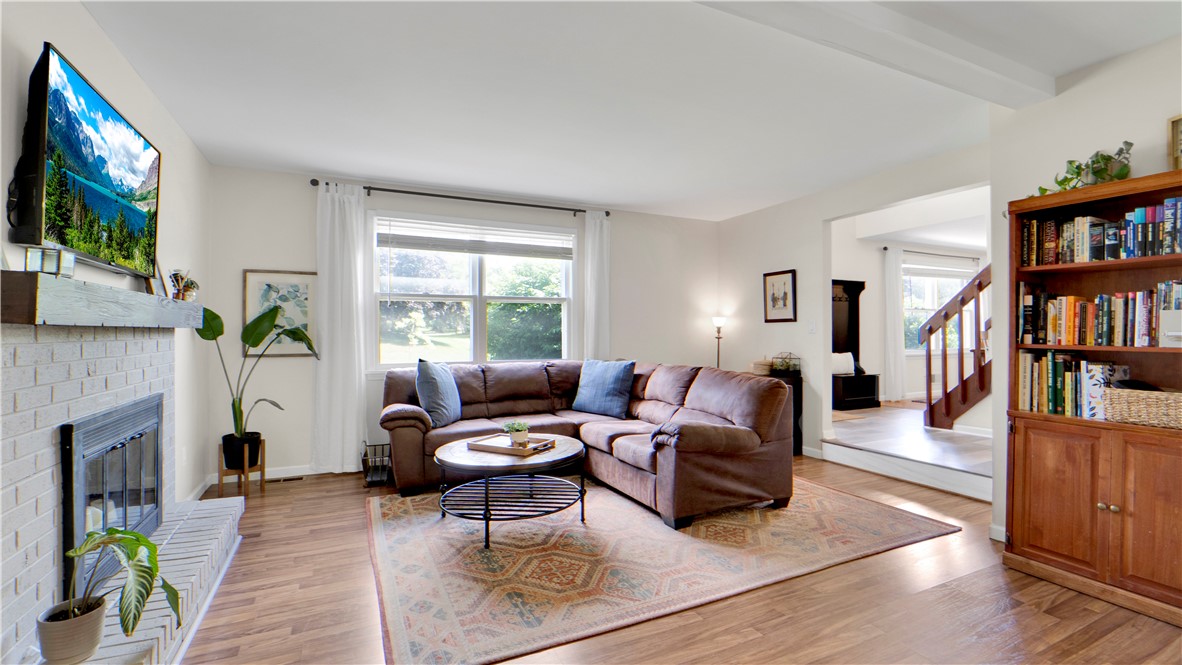 29 Country Downs Circle