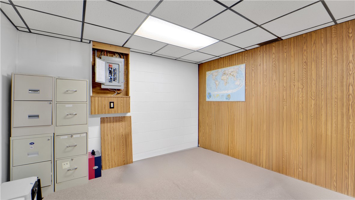 100 Long Wood Drive