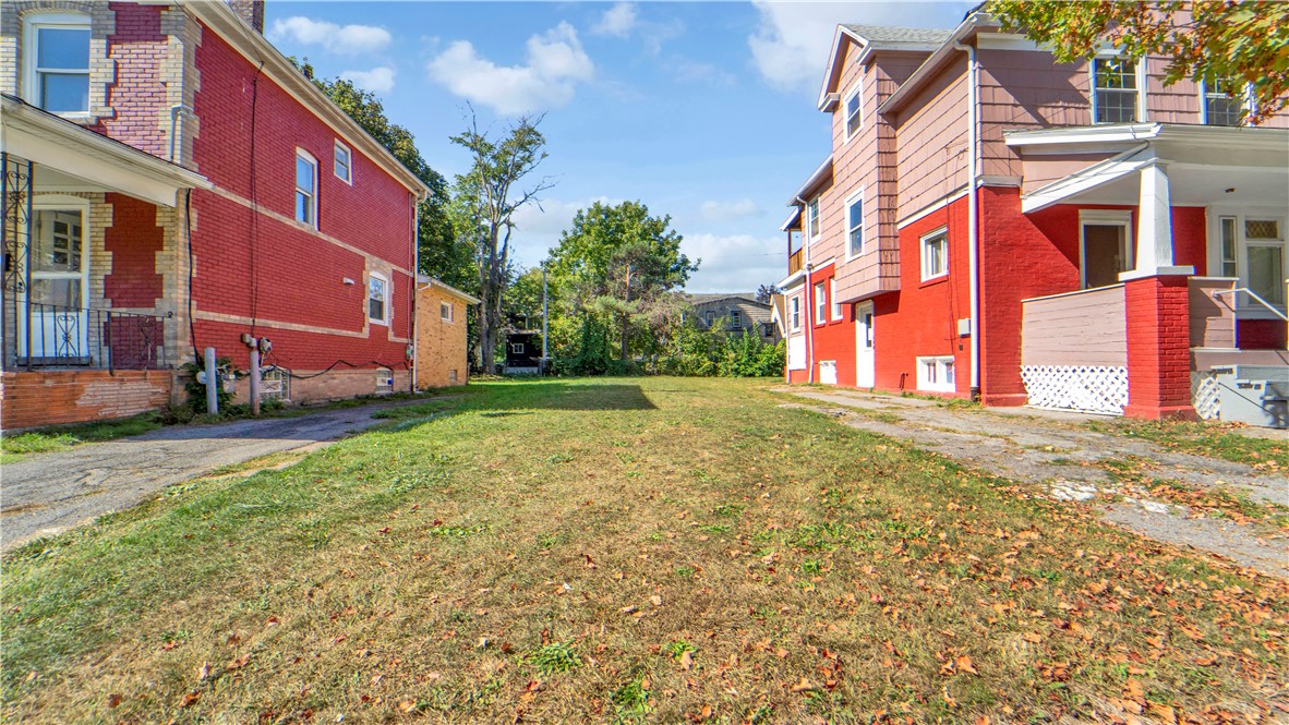 71 Crombie Street