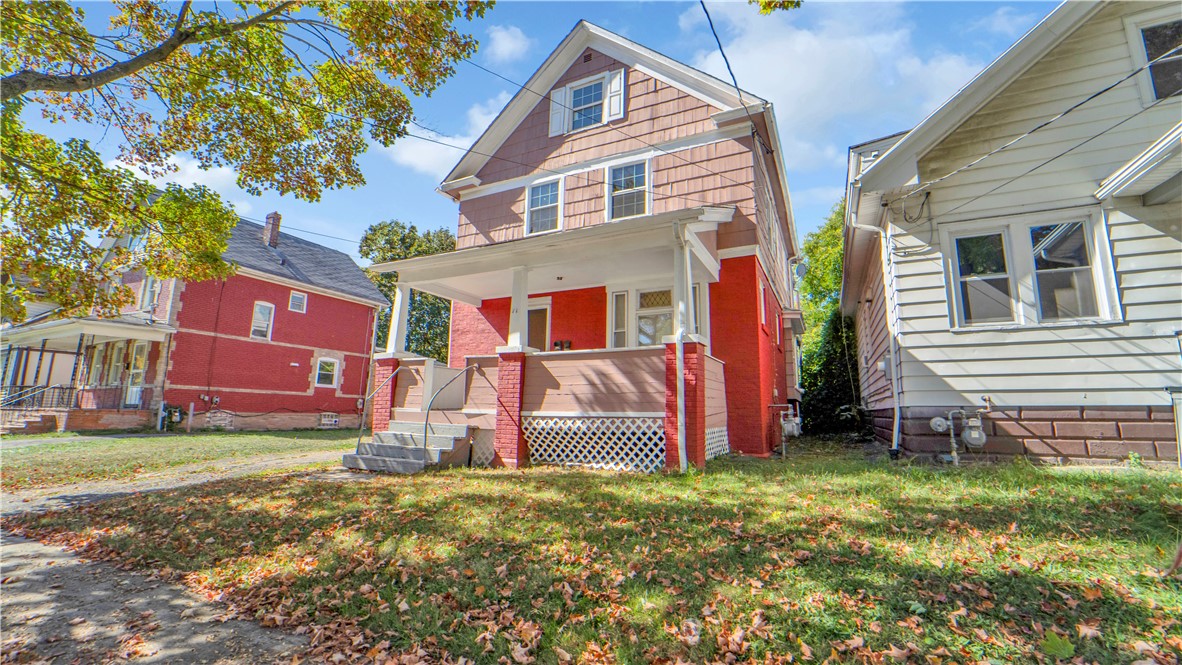 71 Crombie Street