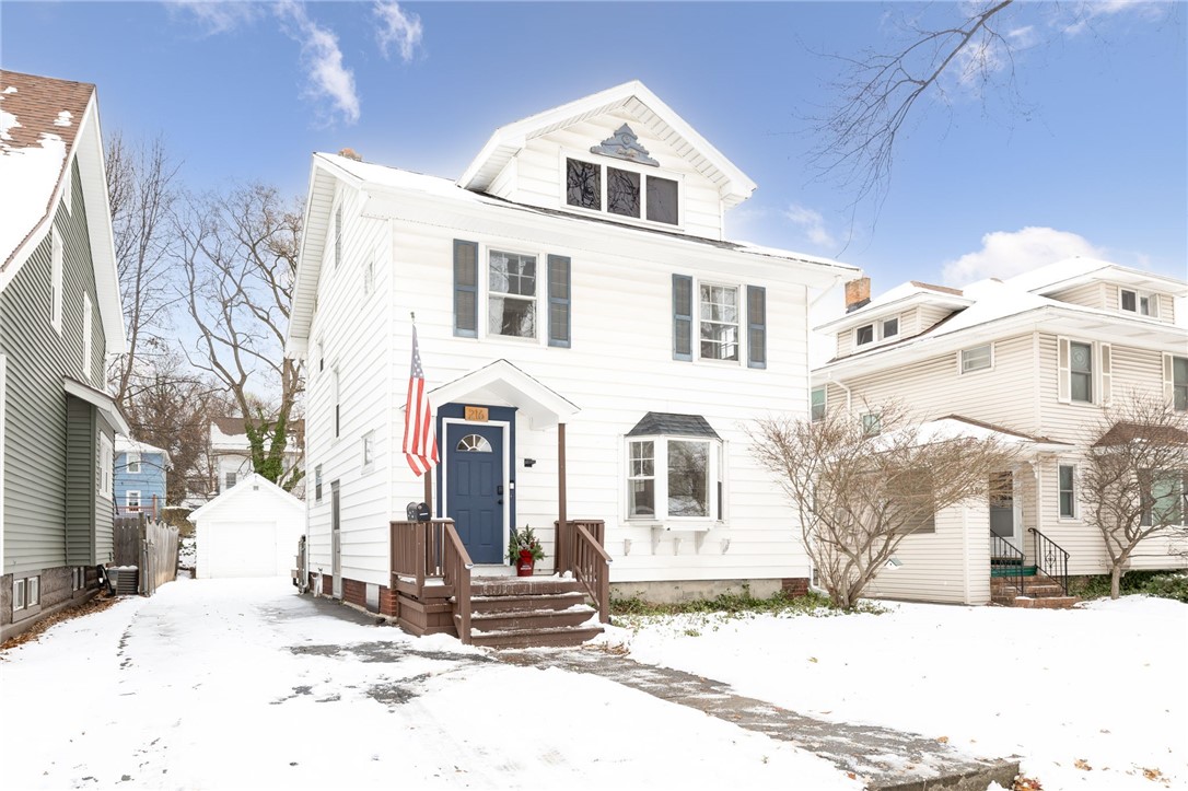 216 Laurelton Road