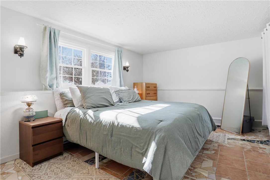 1744 Apple Hollow Lane