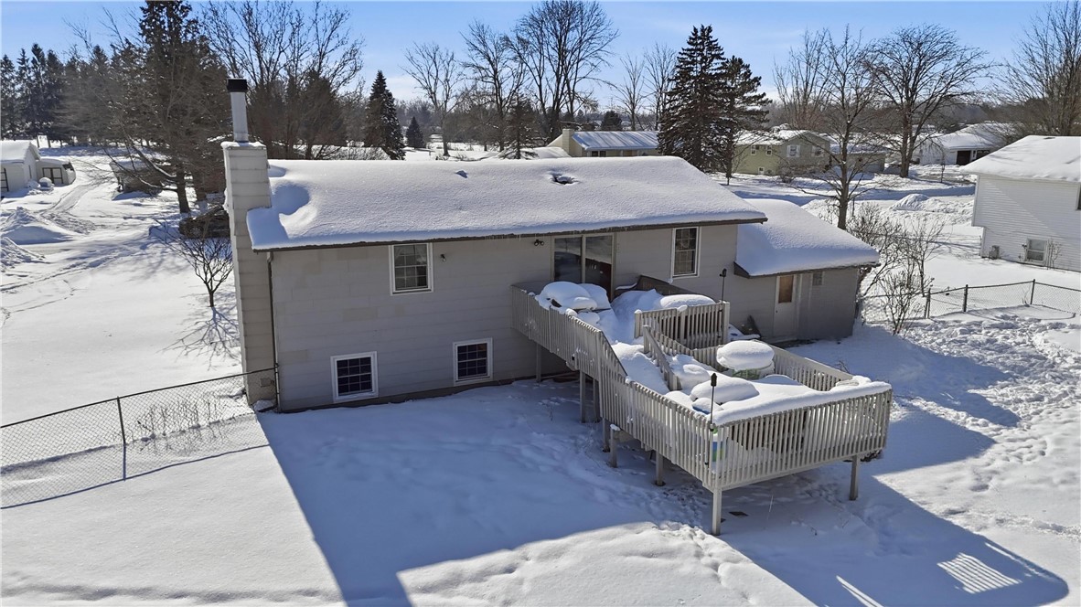 1744 Apple Hollow Lane