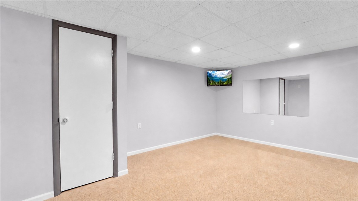 68 Paddock Drive