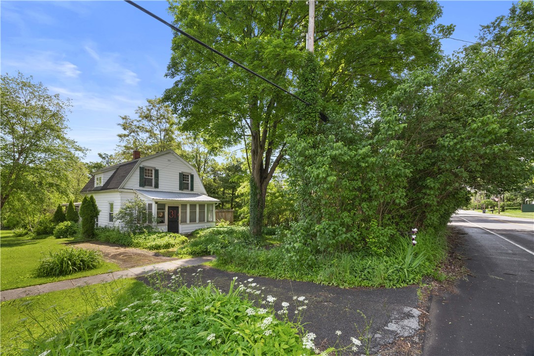31 W Lake Road