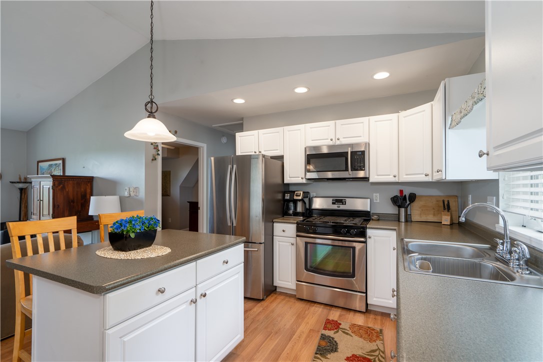 4027 Graywood South B