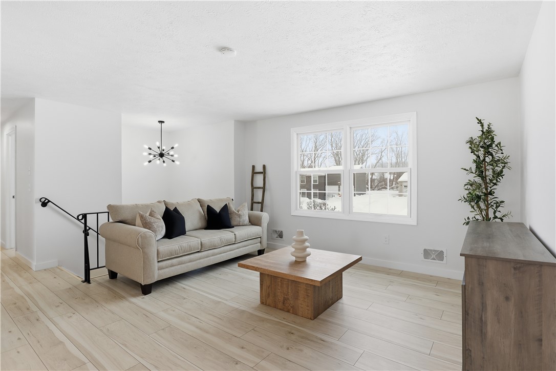 95 Spring Tree Lane