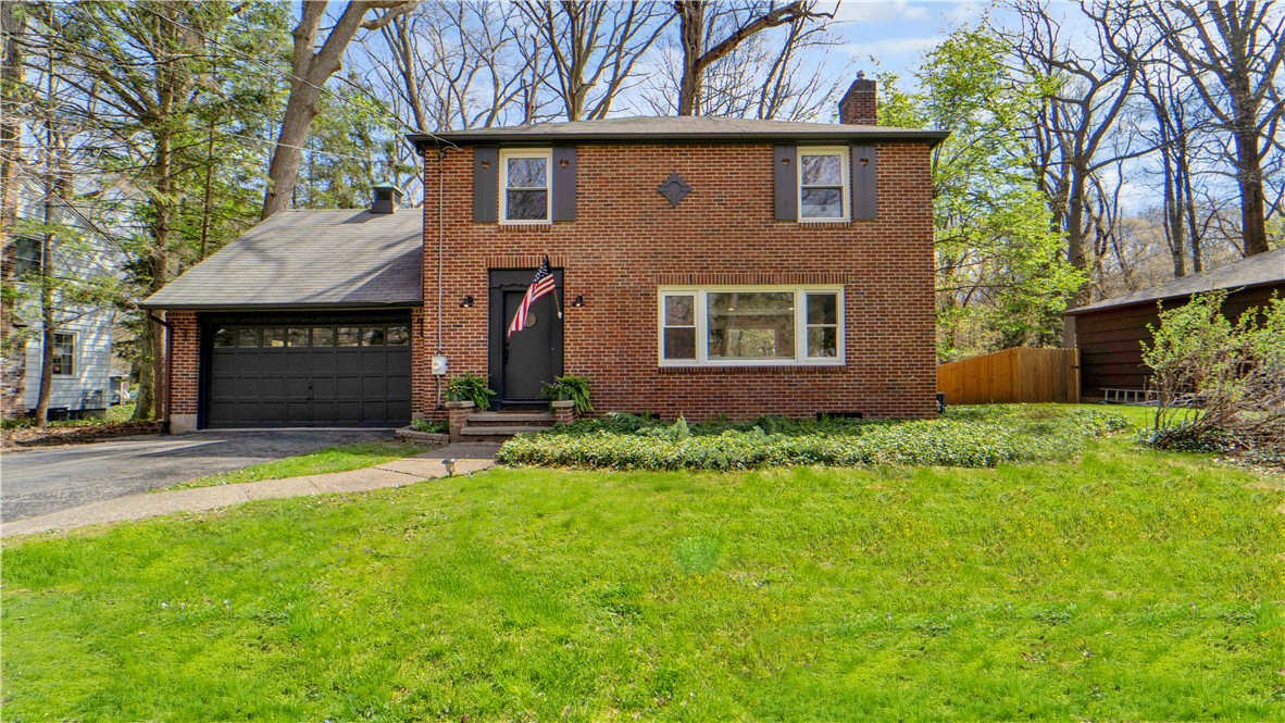 288 Oakridge Drive