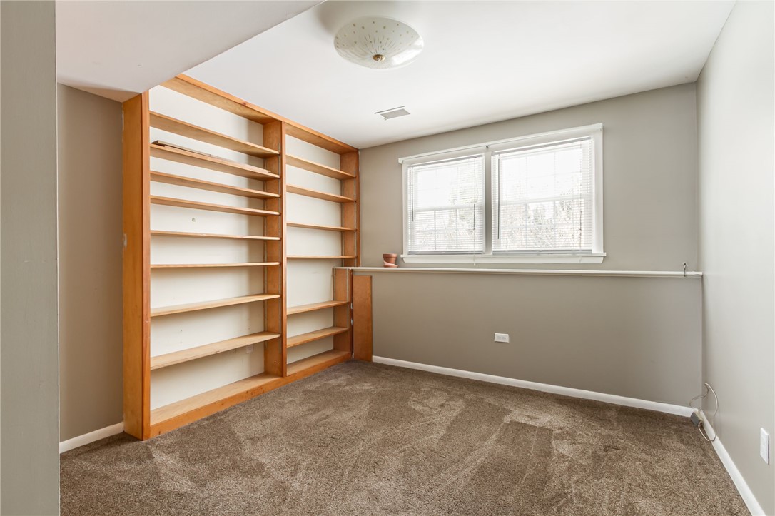 69 Stratton Road