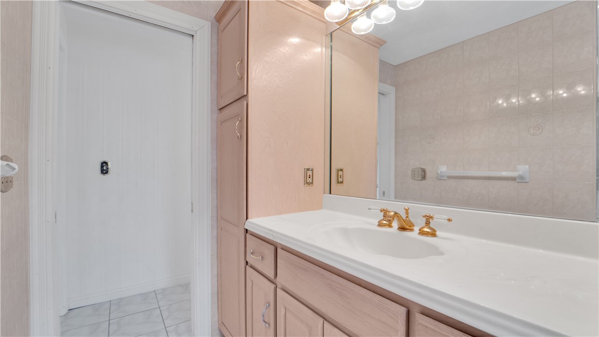 122 Pine Valley Drive