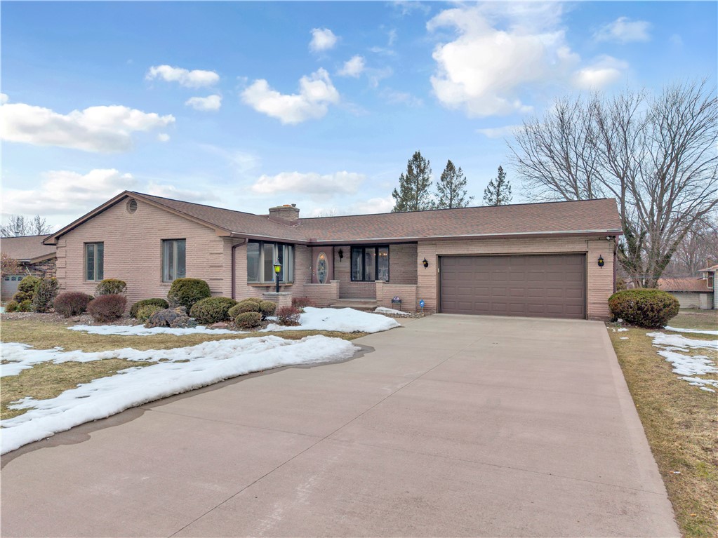 122 Pine Valley Drive