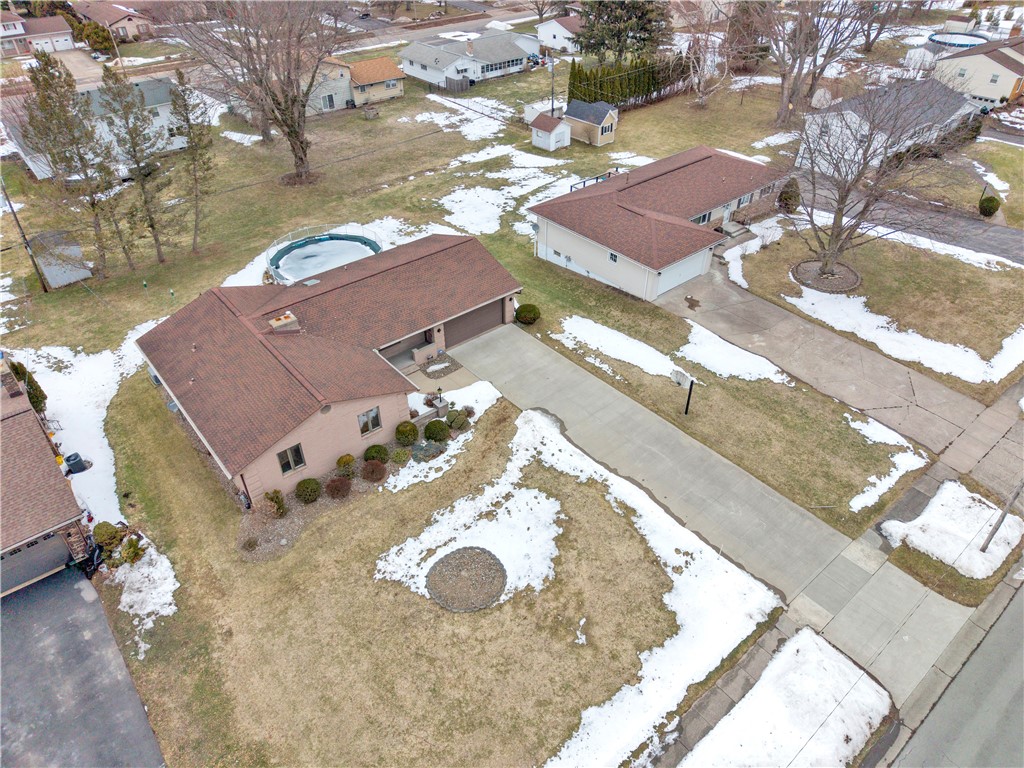 122 Pine Valley Drive