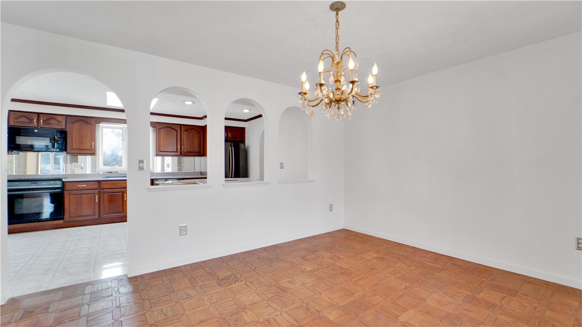 122 Pine Valley Drive