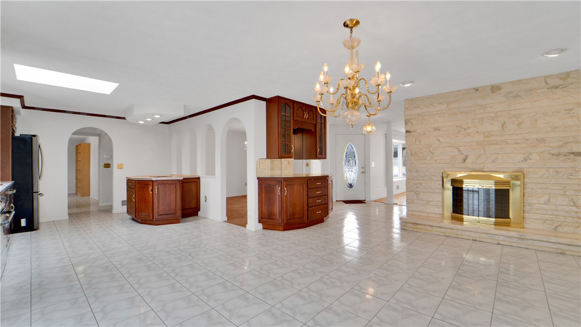 122 Pine Valley Drive