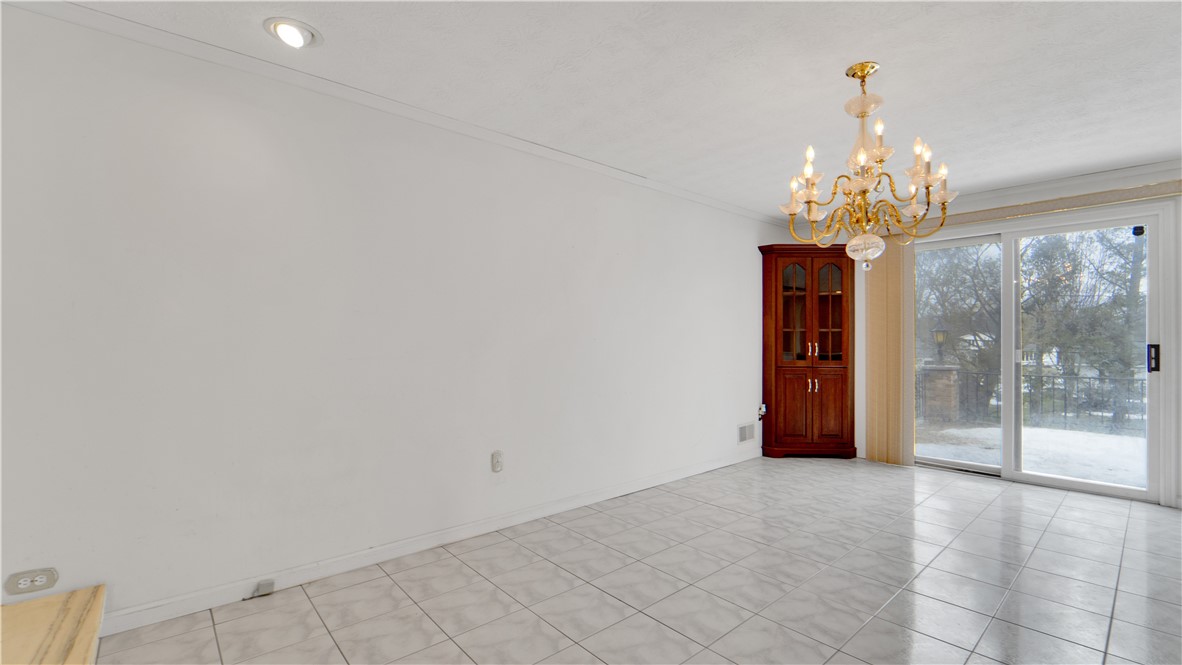 122 Pine Valley Drive