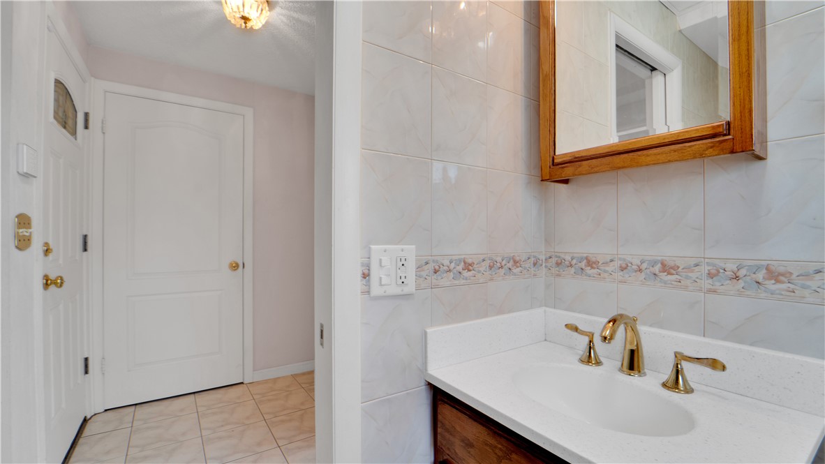 122 Pine Valley Drive